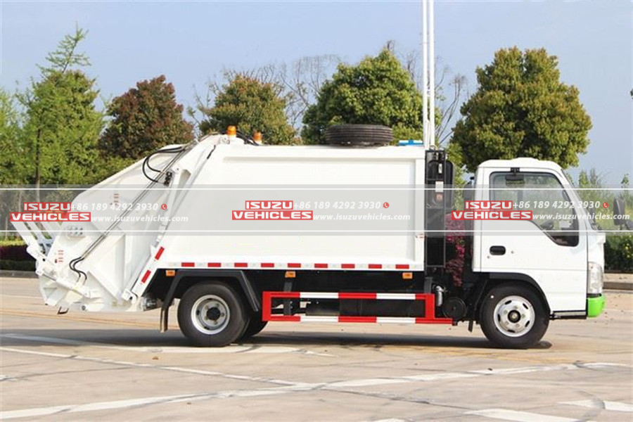 Isuzu 5 CBM Refuse Compactor Truck Container Isuzu 5 CBM Refuse Compactor Truck Container