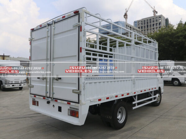 Isuzu 5 Meter Single-Row Box Cage Truck Right
