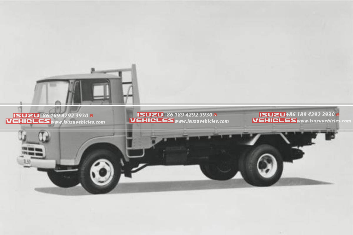 First Generation of ISUZU ELF