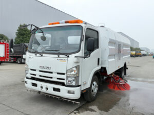 ISUZU 6 CBM Road Sweeper Truck