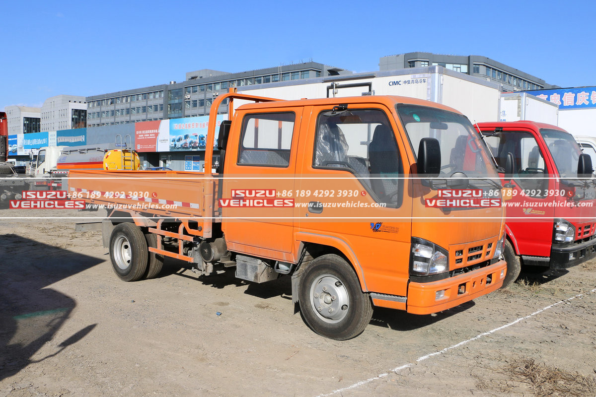 ISUZU 600P 2.6 Meter Cargo Truck Side ISUZU 600P 2.6 Meter Cargo Truck Side