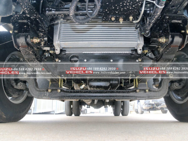 ISUZU 600P 3 Meter Caged Box Truck Chassis