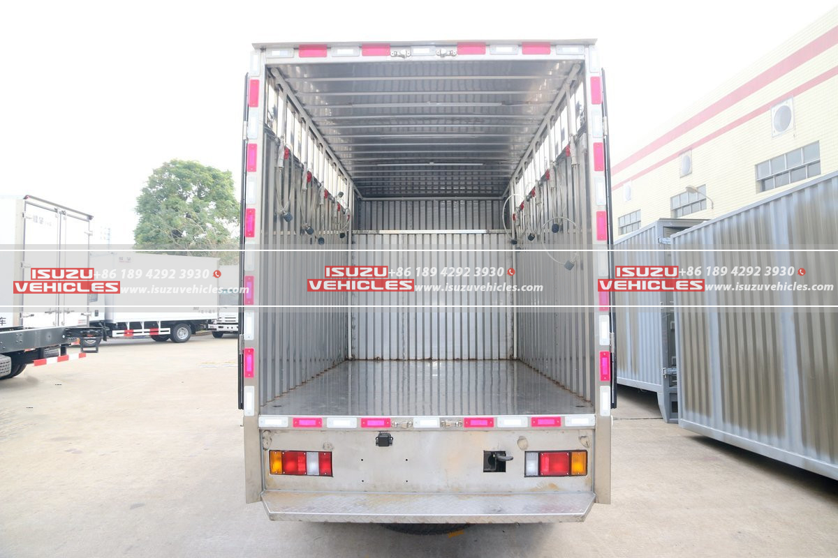 ISUZU 600P 3 Meter Caged Box Truck Inside the Cage ISUZU 600P 3 Meter Caged Box Truck Inside the Cage