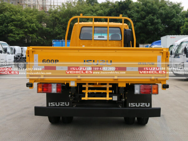 ISUZU 600P 3.2 Meter 130 Horsepower Cargo Truck Back