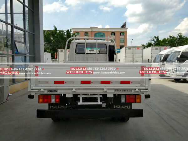 ISUZU 600P 3.2 Meter 2 Ton Cargo Truck Back