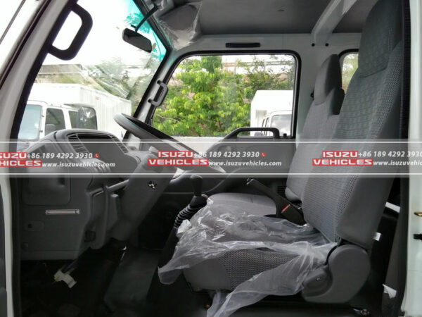 ISUZU 600P 3.2 Meter 2 Ton Cargo Truck Cab