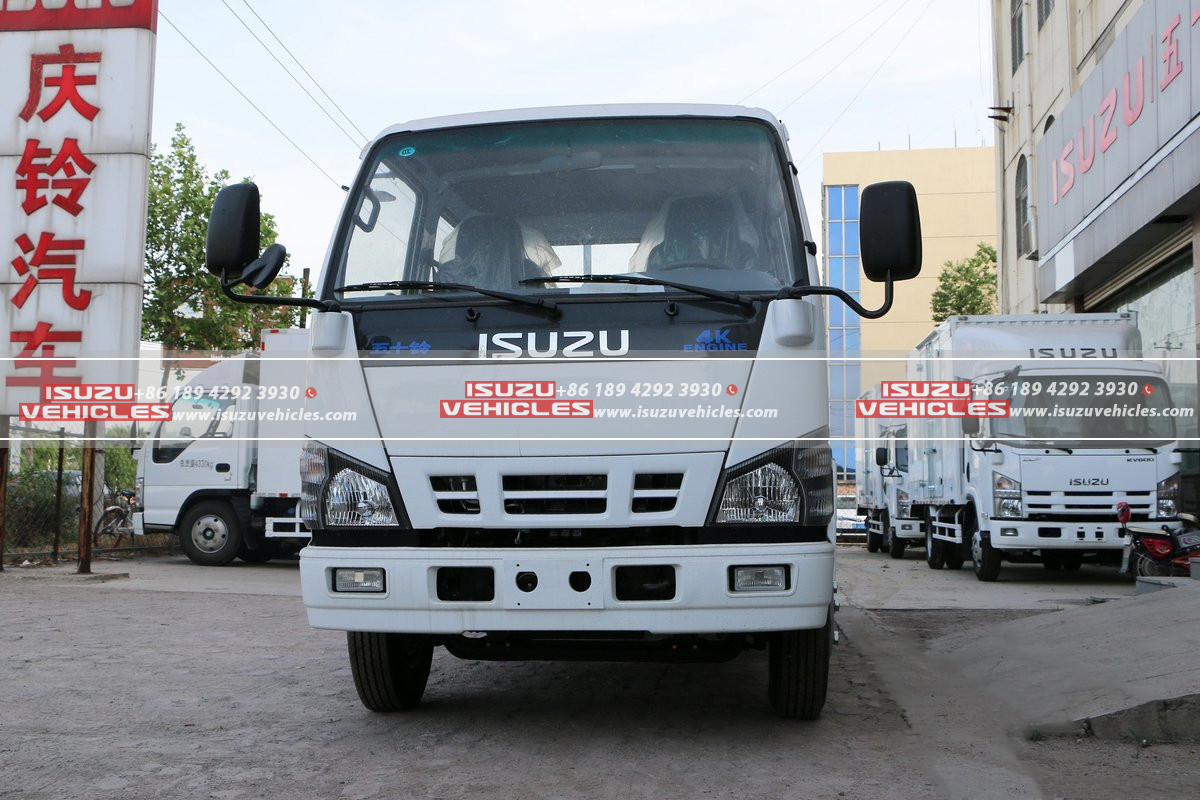 ISUZU 600P 3.2 Meter Cargo Truck Head ISUZU 600P 3.2 Meter Cargo Truck Head
