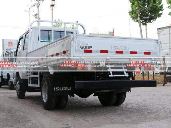 ISUZU 600P 3.2 Meter Cargo Truck Left Back
