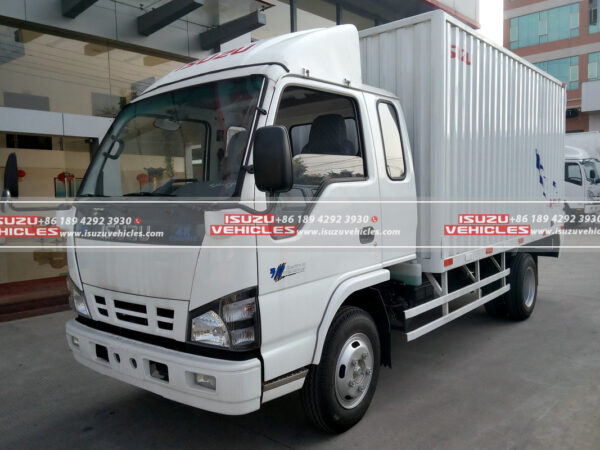 ISUZU 600P 3.8 Meter Box Truck Side