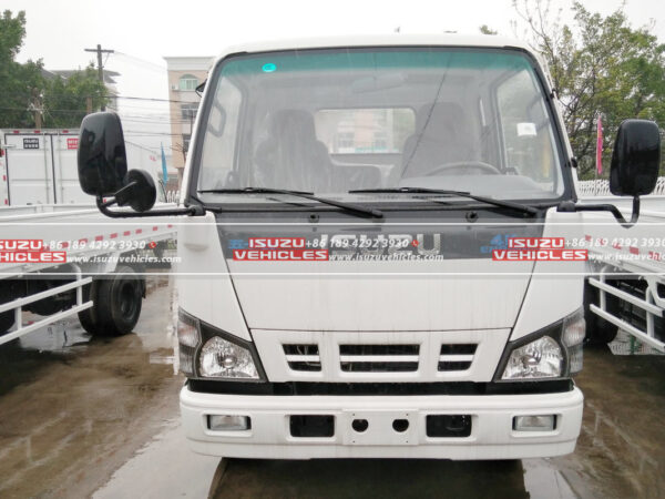 ISUZU 600P 3.8 Meter Cargo Truck Head