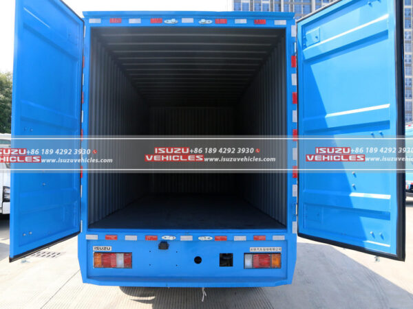 ISUZU 600P 4.2 Meter Box Van Truck Inner
