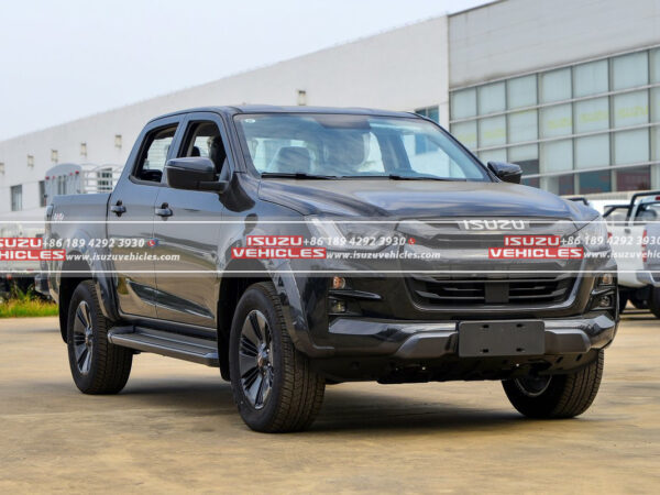 ISUZU D-MAX V-CROSS 1.9T Pickup Truck