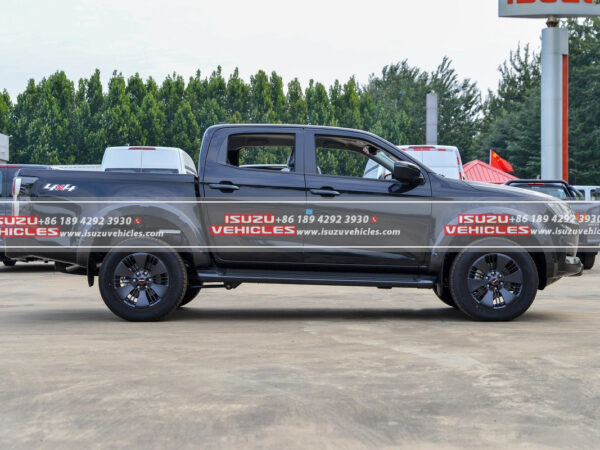ISUZU D-MAX V-CROSS 1.9T Pickup Truck Body
