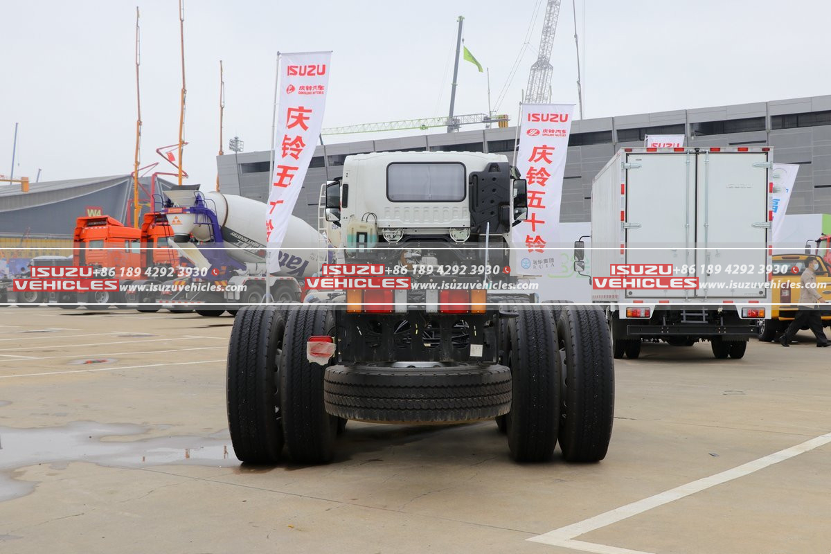 ISUZU GIGA 8X4 520 Horsepower Truck Chassis Back ISUZU GIGA 8X4 520 Horsepower Truck Chassis Back
