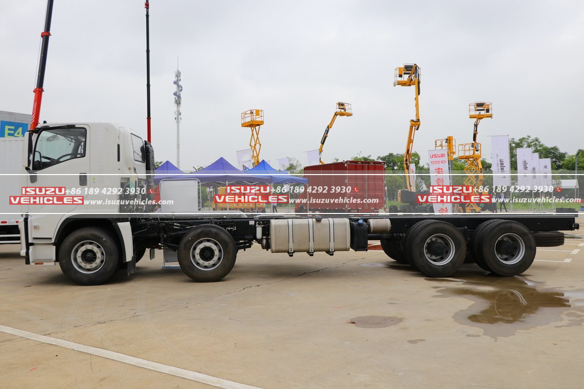 ISUZU GIGA 8X4 520 Horsepower Truck Chassis Body ISUZU GIGA 8X4 520 Horsepower Truck Chassis Body