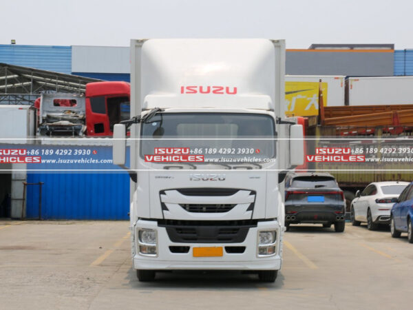 ISUZU GIGA 9.7 Meter Van Box Truck Tractor