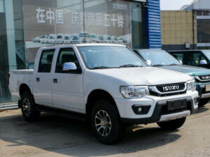 ISUZU T17 3.0T 4X4 Pickup Truck