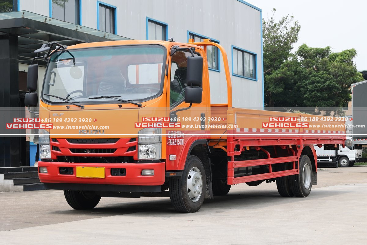 ISUZU 6.2 Meter Cargo Truck Light ISUZU 6.2 Meter Cargo Truck Light