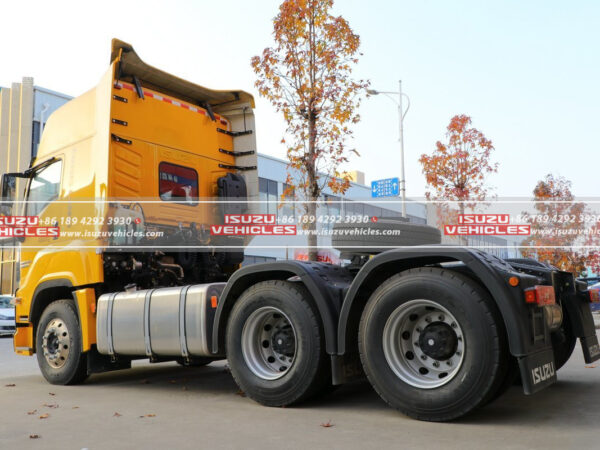 ISUZU GIGA 6×4 460 Horsepower Tractor Truck Body