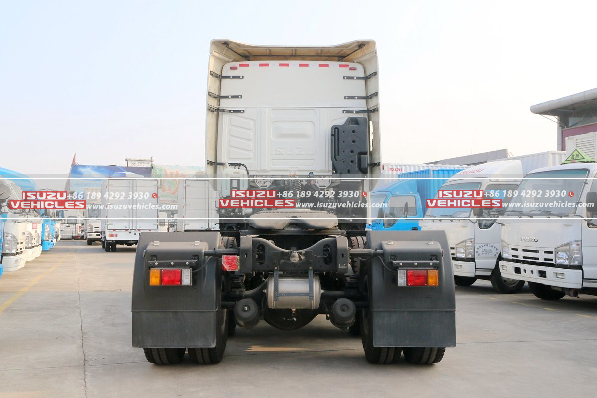 ISUZU GIGA Hazardous Material Tractor Truck Back ISUZU GIGA Hazardous Material Tractor Truck Back