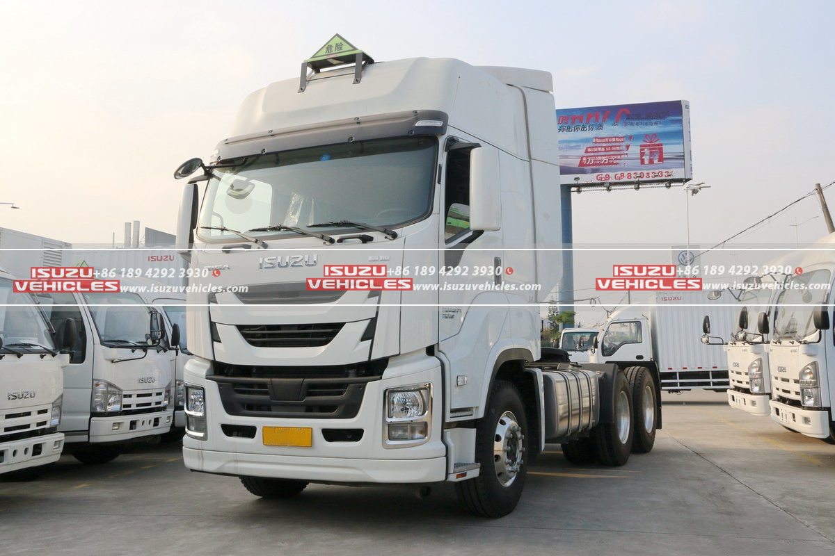 ISUZU GIGA Hazardous Material Tractor Truck Left ISUZU GIGA Hazardous Material Tractor Truck Left