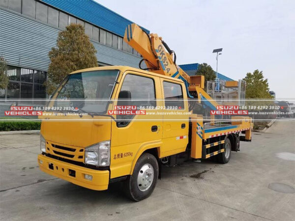 ISUZU 24 Meter Aerial Bucket Truck Head2