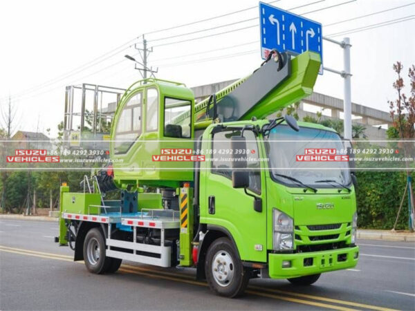 ISUZU 32 Meter Aerial Platform Bucket Truck