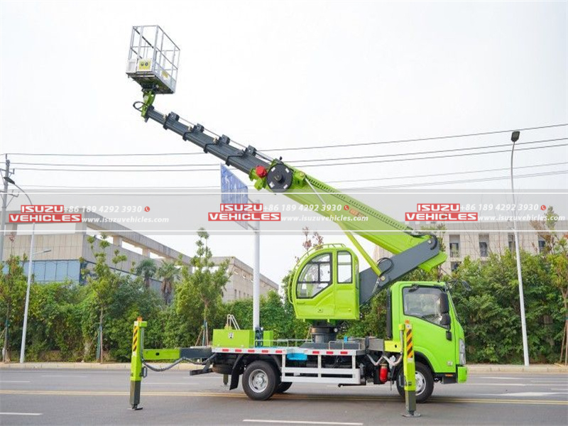 ISUZU 32 Meter Aerial Platform Bucket Truck2 ISUZU 32 Meter Aerial Platform Bucket Truck Working