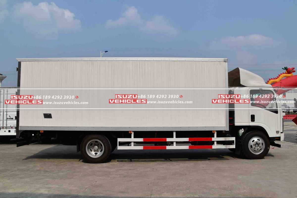 ISUZU 700P 6 Meter Box Van Truck Box ISUZU 700P 6 Meter Box Van Truck Box