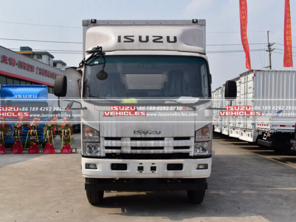 ISUZU 700P 6 Meter Box Van Truck tractor