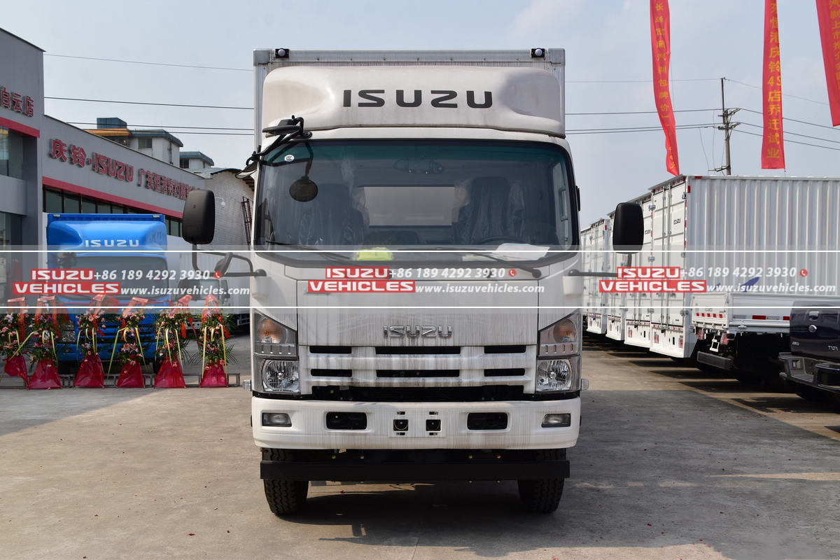 ISUZU 700P 6 Meter Box Van Truck tractor ISUZU 700P 6 Meter Box Van Truck tractor