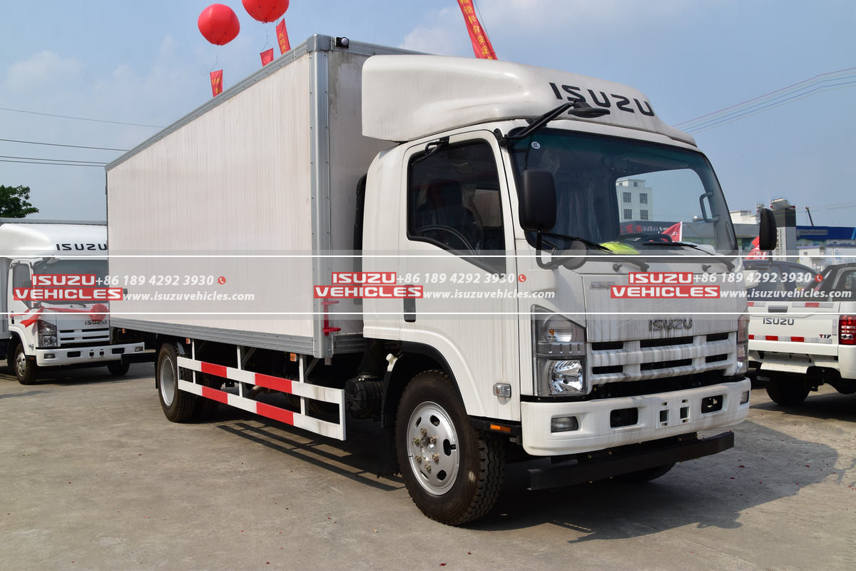 ISUZU 700P 6 Meter Box Van Truck ISUZU 700P 6 Meter Box Van Truck