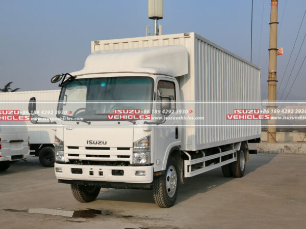 ISUZU 700P 7 Meter Box Truck Left