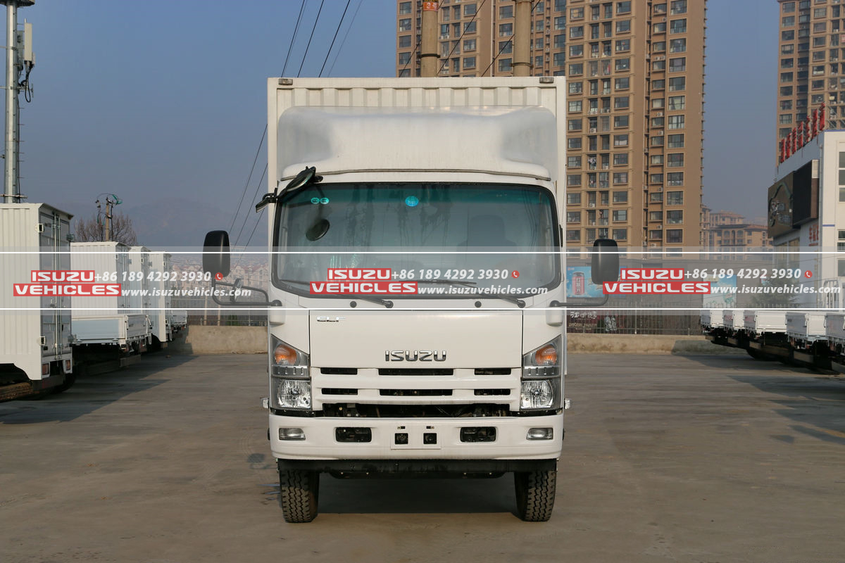 ISUZU 700P 7 Meter Box Truck Tractor ISUZU 700P 7 Meter Box Truck Tractor