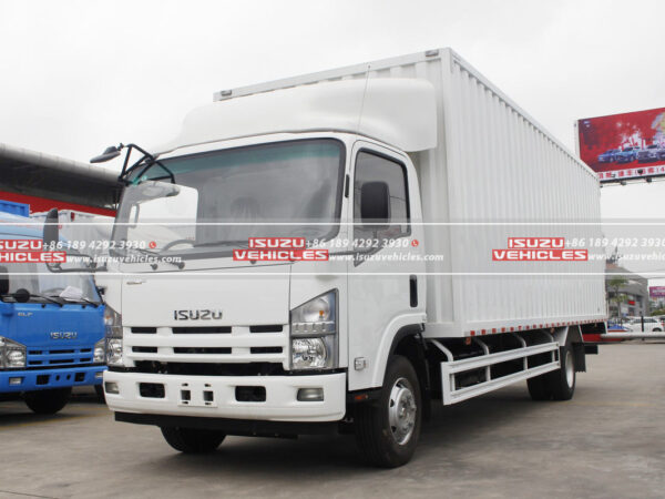 ISUZU 700P 7 Meter Van Box Truck Left