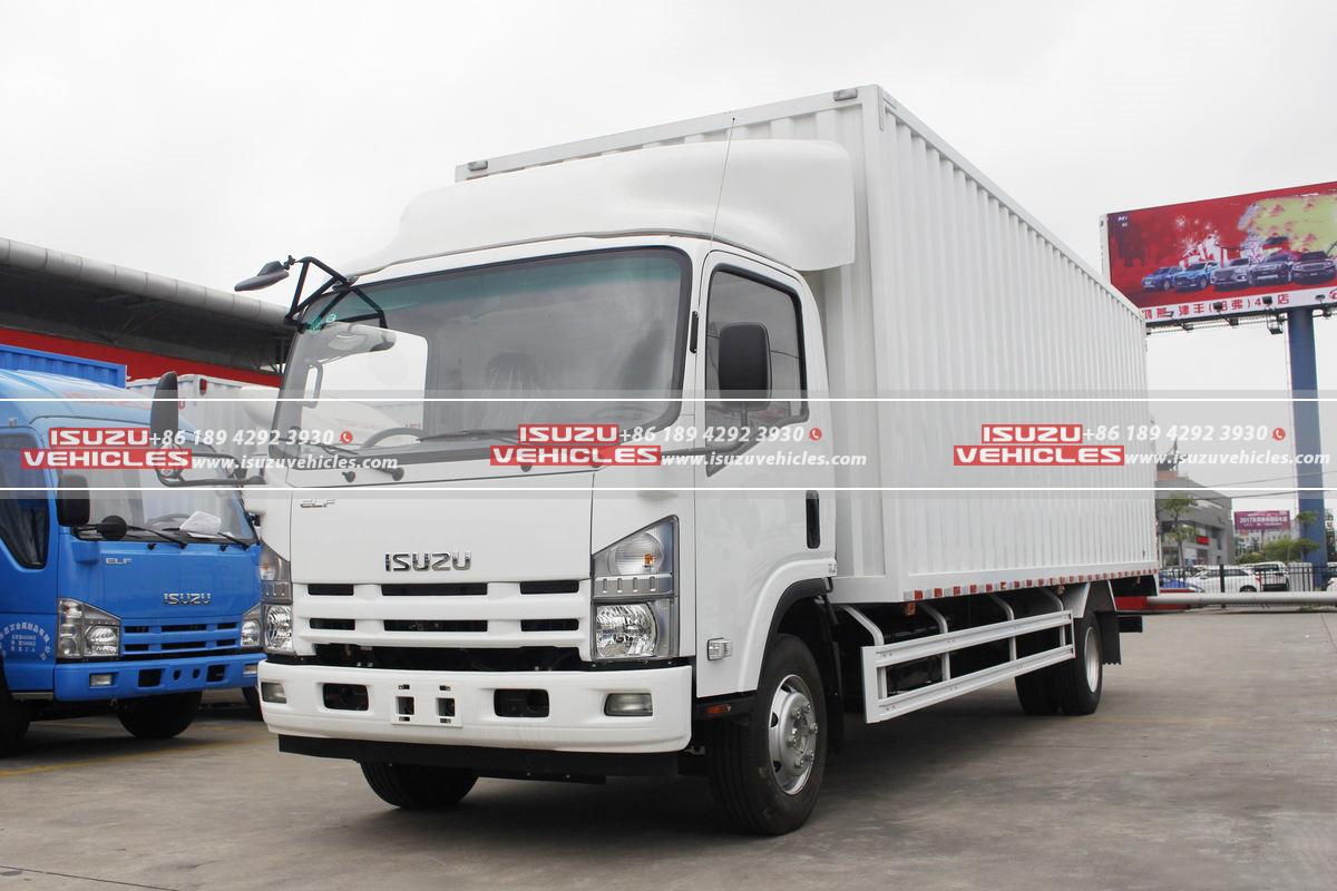 ISUZU 700P 7 Meter Van Box Truck Left ISUZU 700P 7 Meter Van Box Truck Left