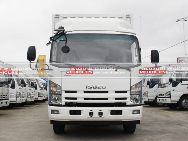 ISUZU 700P 7 Meter Van Box Truck Tractor