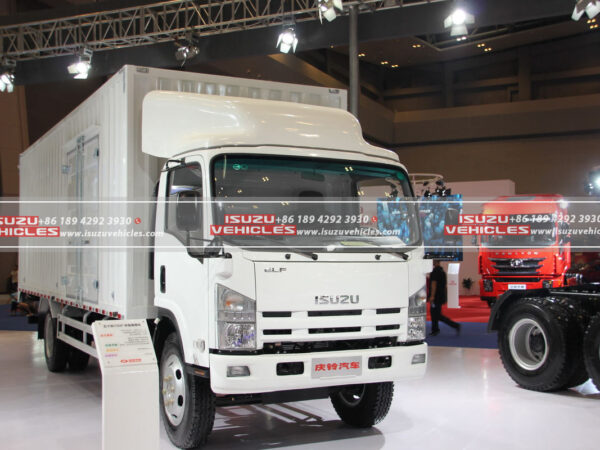 ISUZU 700P 7 Meter Van Truck