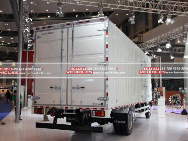 ISUZU 700P 7 Meter Van Truck Right Back