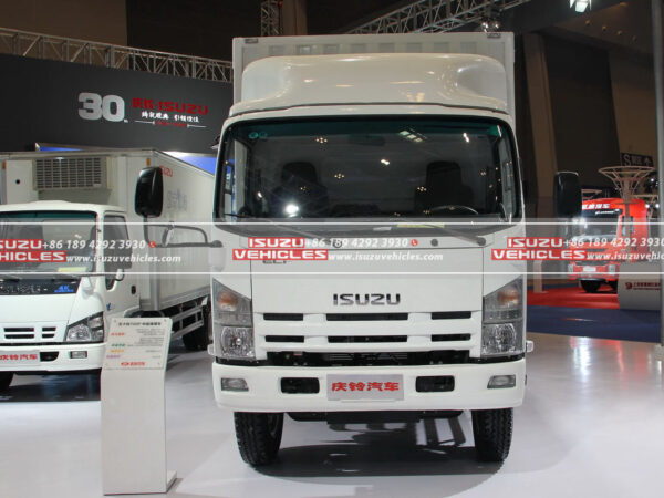 ISUZU 700P 7 Meter Van Truck Tractor