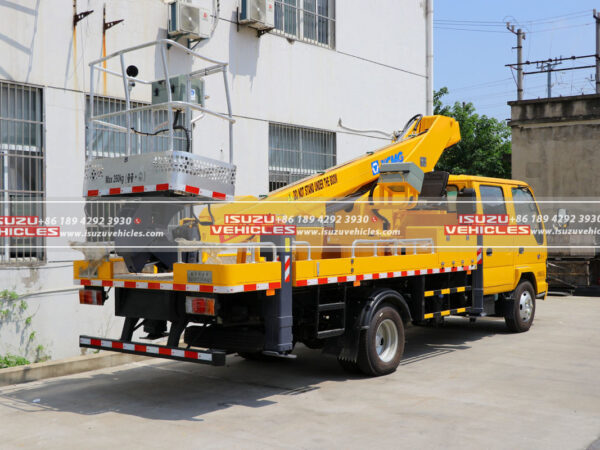 ISUZU Double Row Aerial Platform Work Truck Back Side
