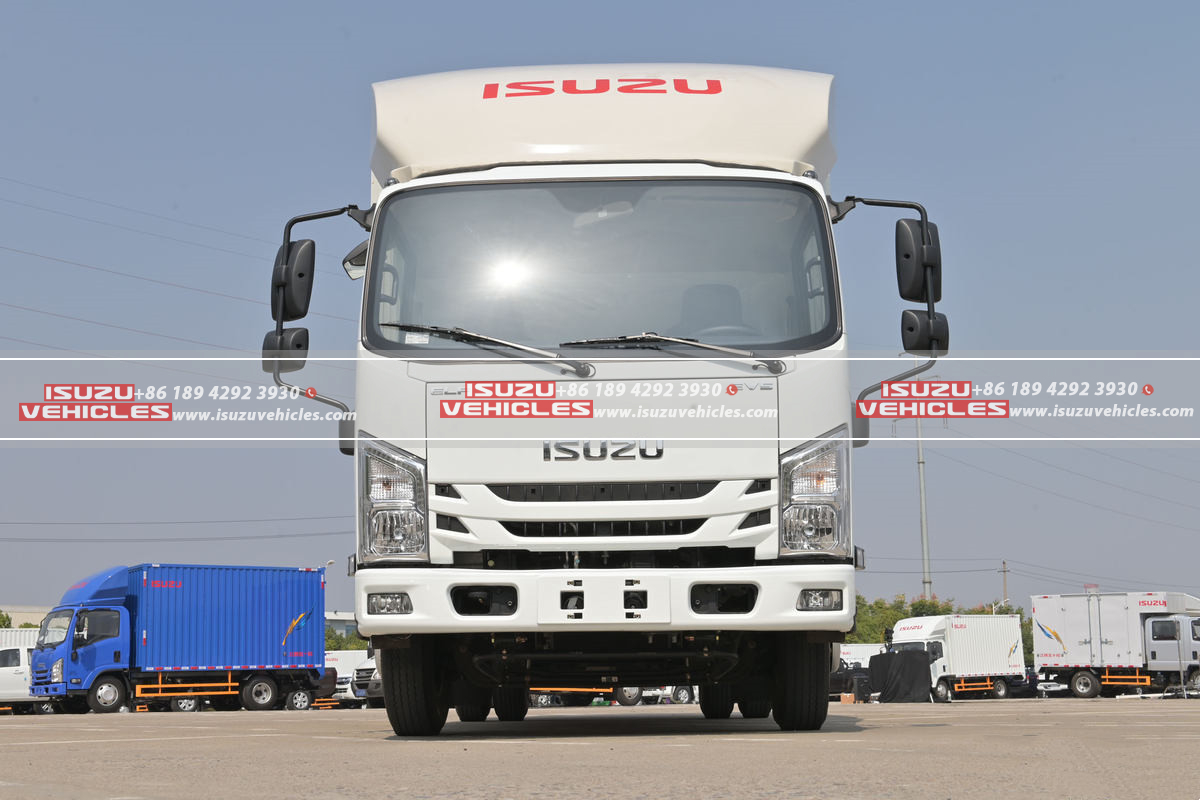 ISUZU ELF Electric 4.2 Meter Box Truck Tractor