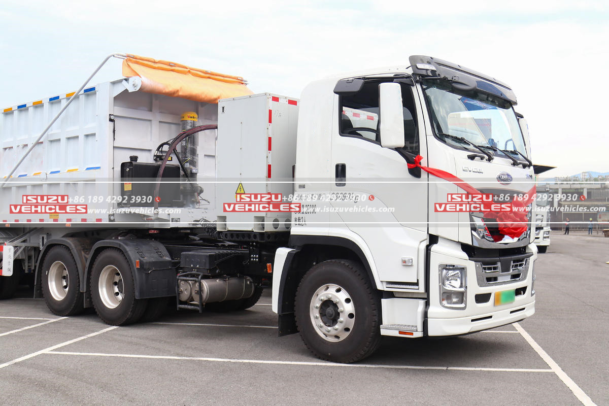 ISUZU Electric 64 Tractor Truck ISUZU Electric 64 Tractor Truck