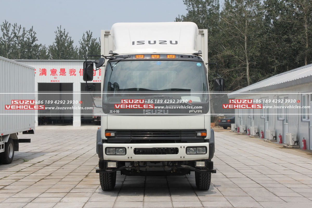ISUZU FVR 7.1 Meter Van Box Truck Tractor ISUZU FVR 7.1 Meter Van Box Truck Tractor