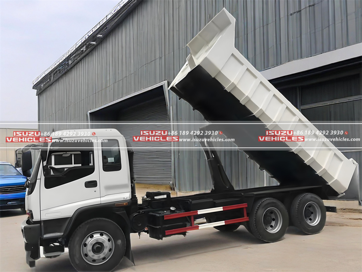 ISUZU 12 Ton Dump Truck Right ISUZU 12 Ton Dump Truck Right