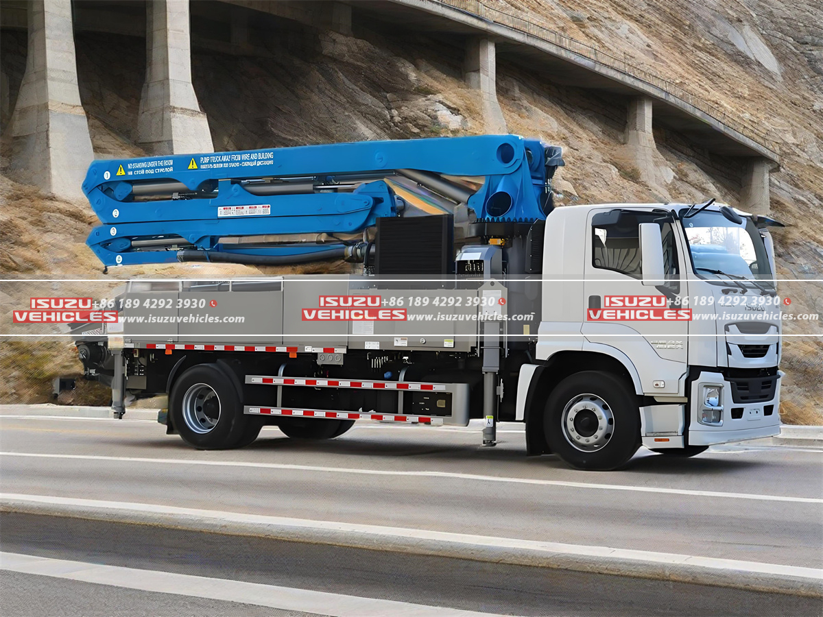 ISUZU 17M Concrete Pump Truck Front ISUZU 17M Concrete Pump Truck Front