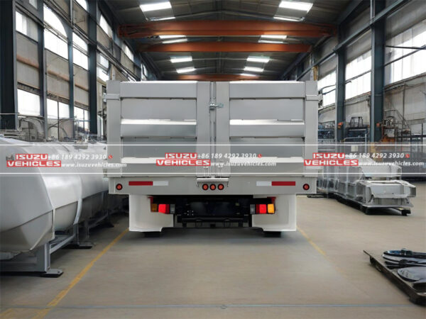 ISUZU Landscape Dump Truck Back side