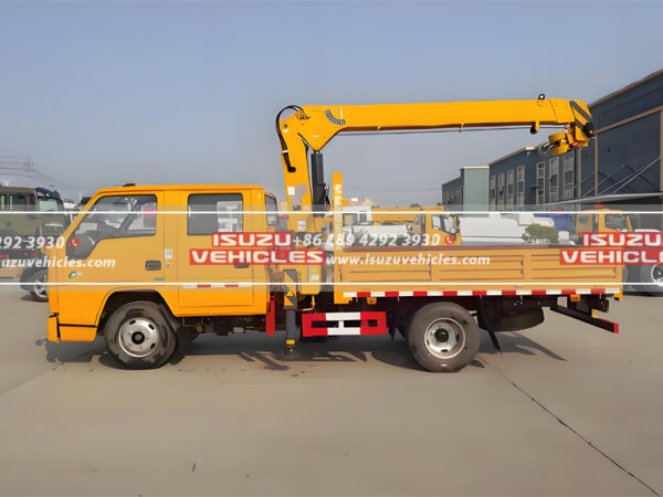 ISUZU 700P 4×4 PALFINGER 7T Telescopic Boom Crane Crane