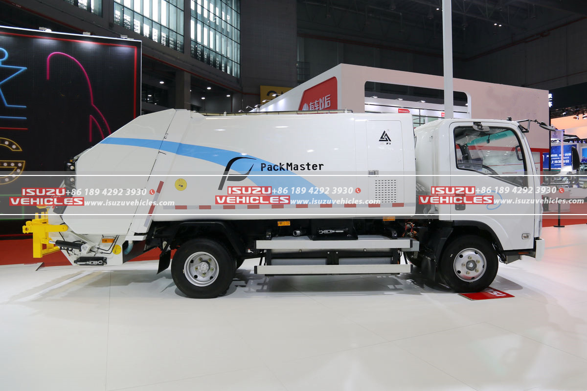ISUZU EV K100 Rear Loader Compactor Garbage Truck Body ISUZU EV K100 Rear Loader Compactor Garbage Truck Body