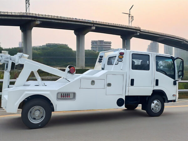 ISUZU 3 Ton Crew Cab Integrated Wrecker